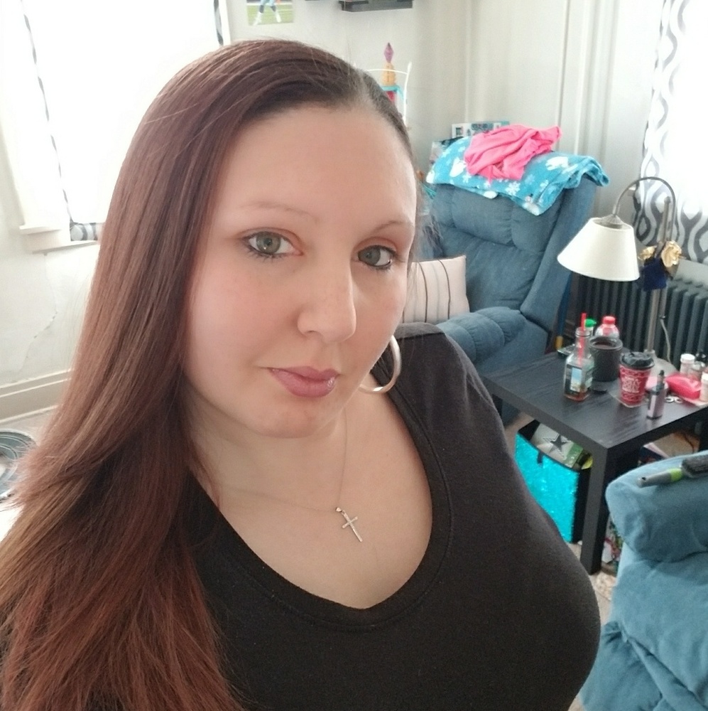 Meet your Posher, Ashlyne